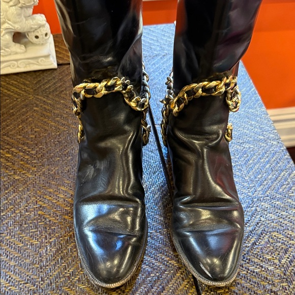 Mario Valentino Black Over the Knee Boots with Gold Chain- very nice condition - Picture 2 of 6
